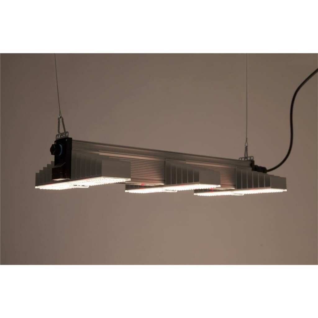 SANlight EVO 3-80 1.5 | 200 Watt | 545 µmol/s – Bild 5